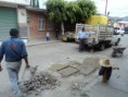 Construccion de nuevas tapas de alcantarilla en la calle 31 de mayo y Avenida Juarez.